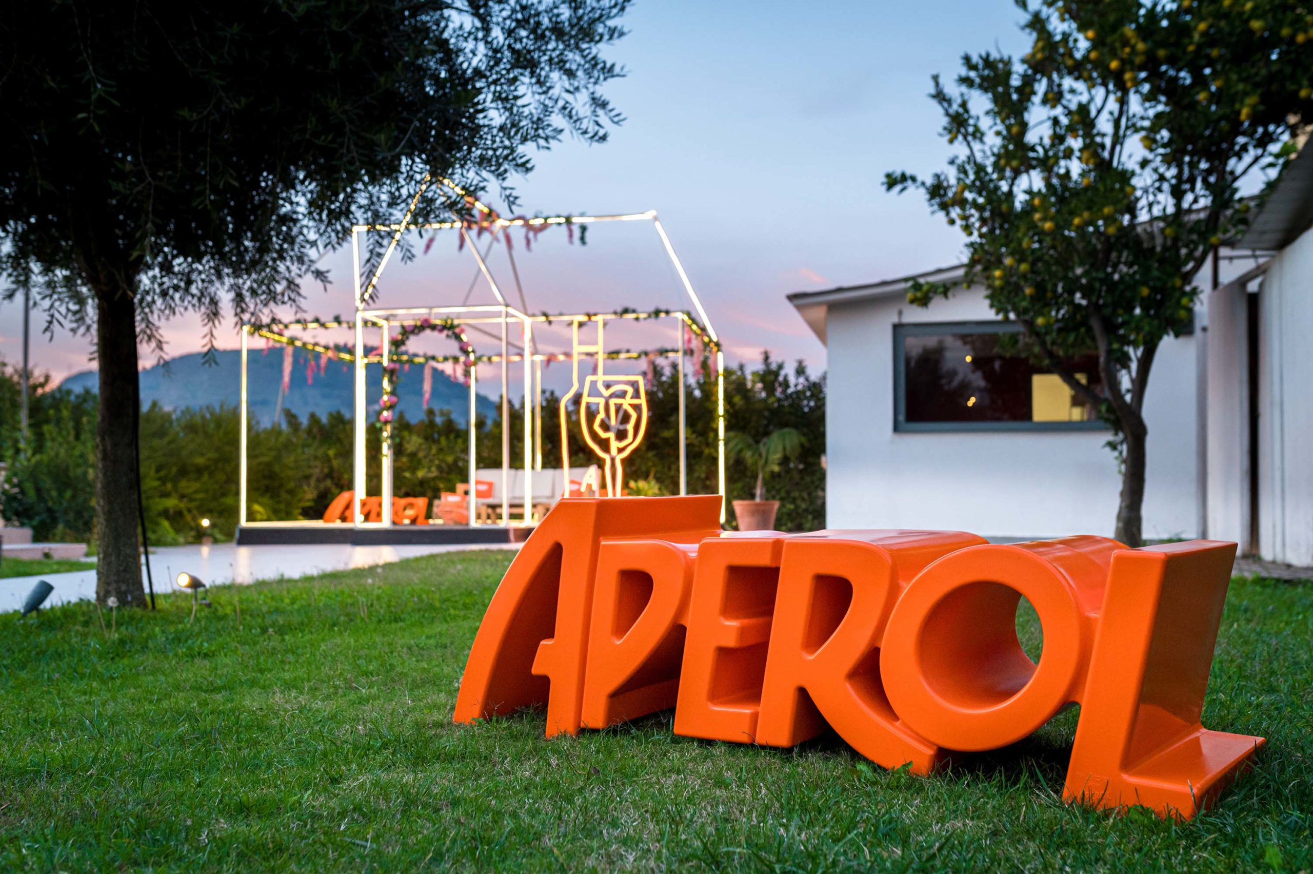Table Aperol